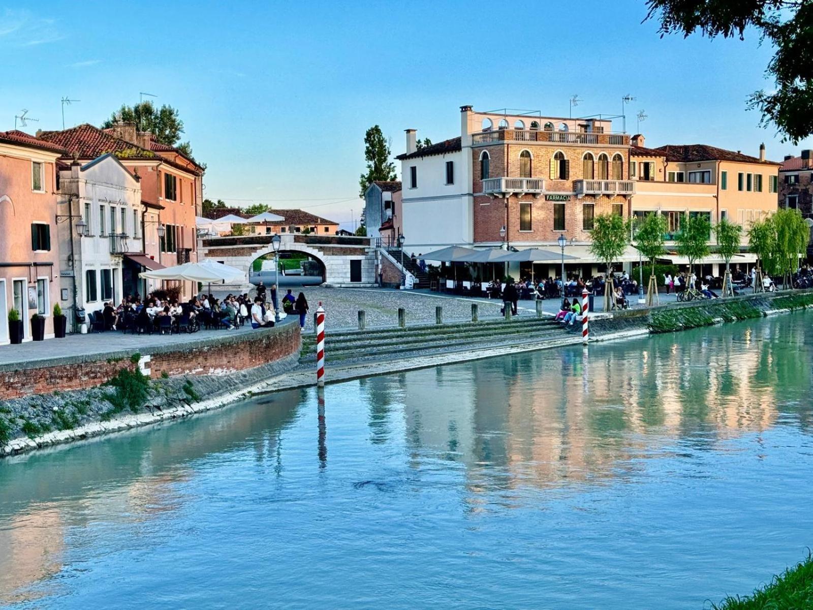 Апартаменты Erman House - Naviglio Riviera Del Brenta Venezia Доло Экстерьер фото